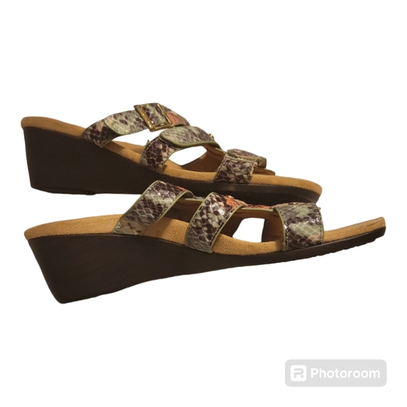 Vionic Radia Wide Wedge Slip on Adjustable Strappy Size 7 - Picture 4 of 8